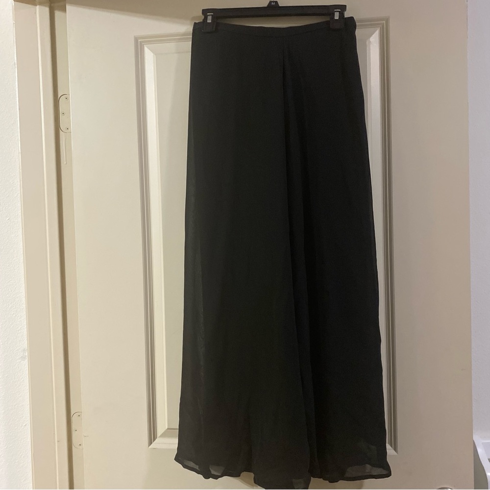Vintage Gap black maxi skirt size 6 great condition full skirt
